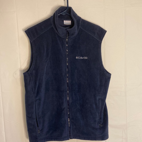 Columbia Other - Dark blue Columbia vest size large